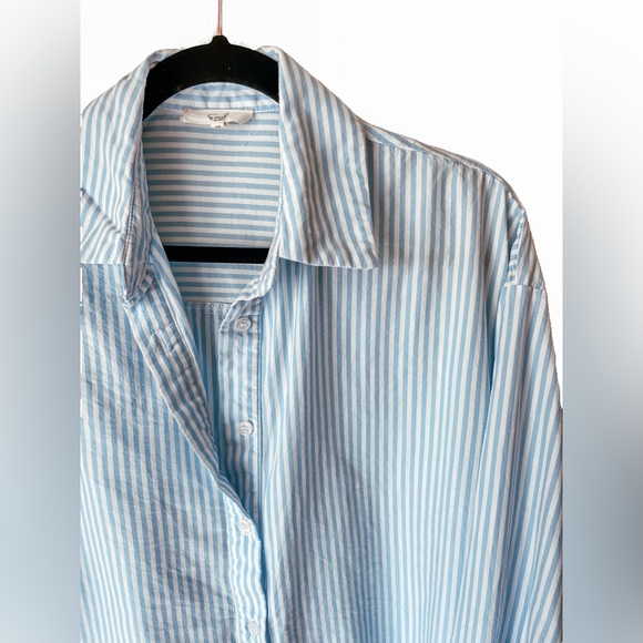 Oversized Pin Stripe Button Down - Picture 2 of 5